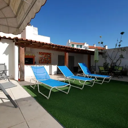 Seashell - House With Private Pool And Garden *