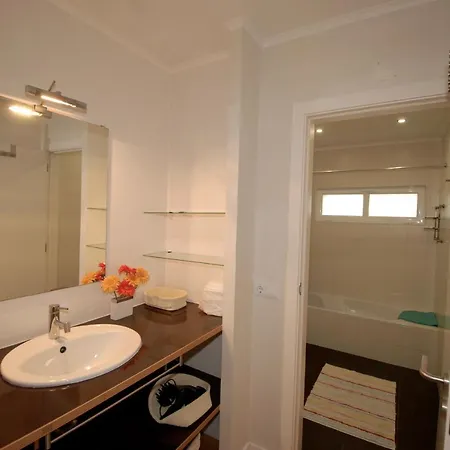 Seashell - House With Private Pool And Garden *